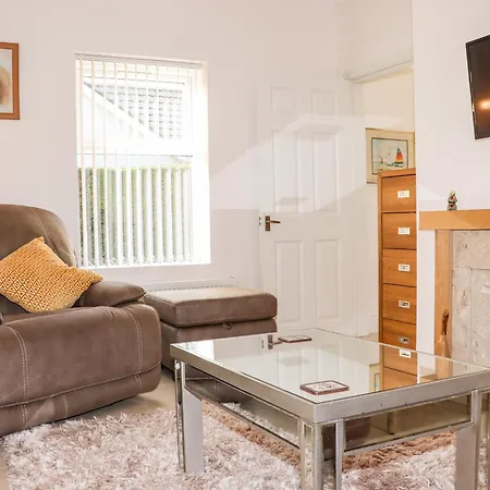 Lane Semesterbostad Ballycullane